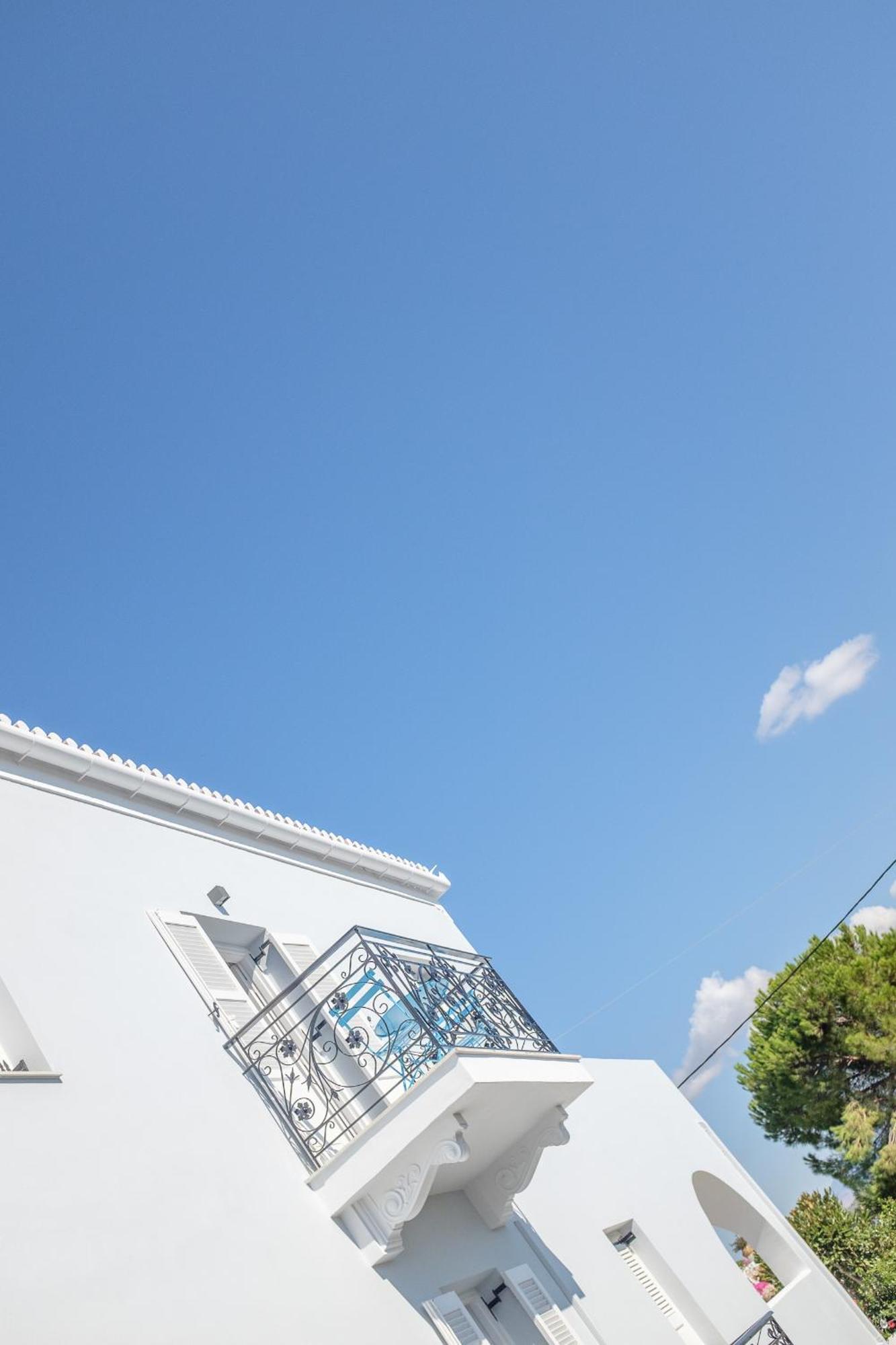 Oltremare Inn Spetses Town Exterior photo